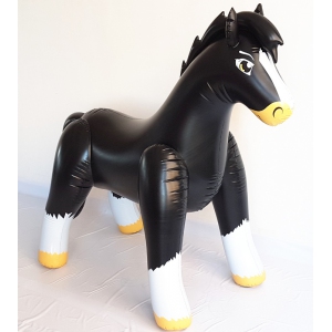 Pferd schwarz matt